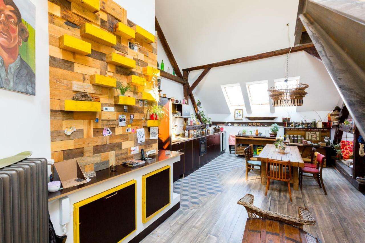 Das Nest Budapest Bagian luar foto