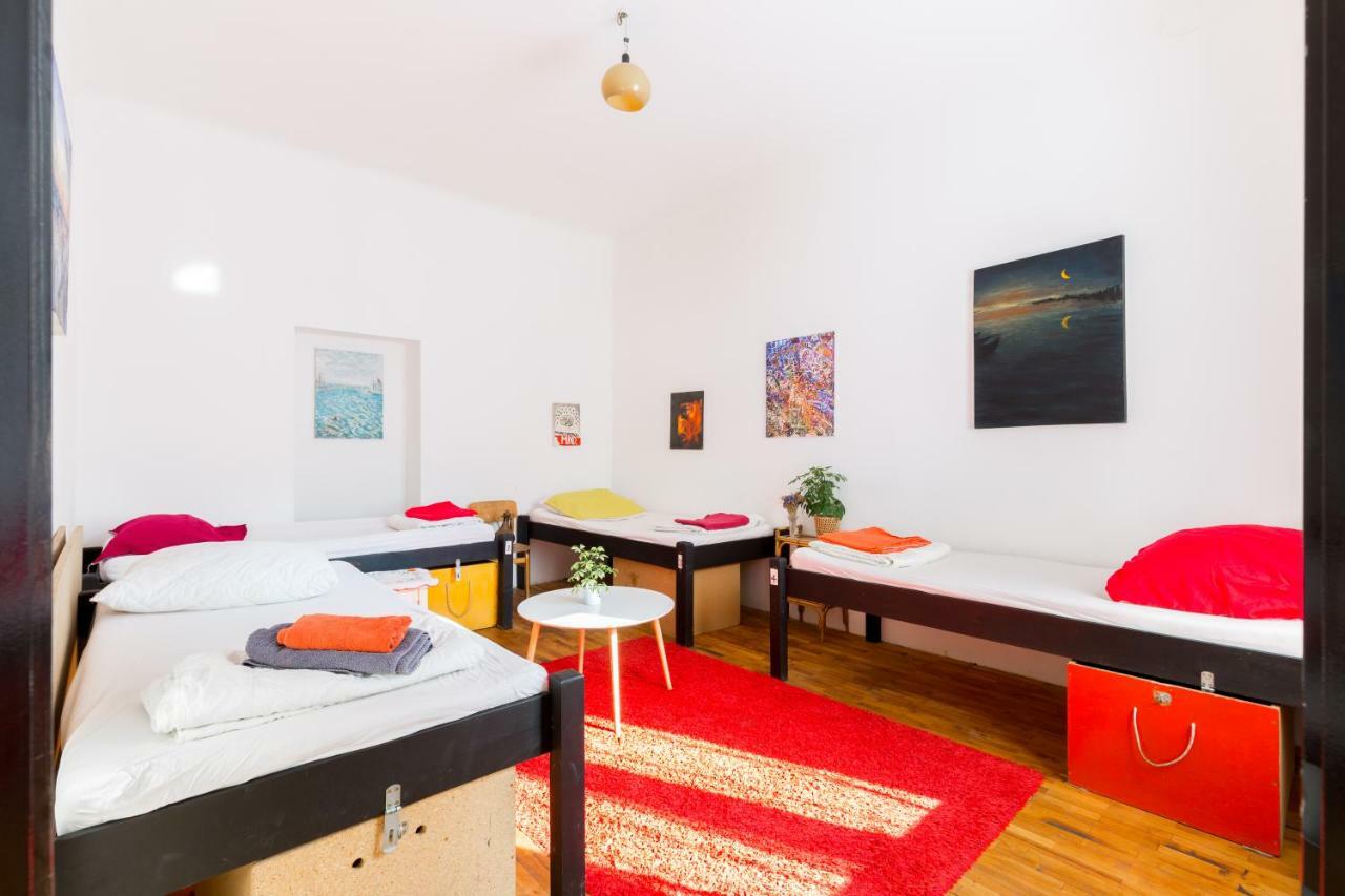 Das Nest Budapest Bagian luar foto