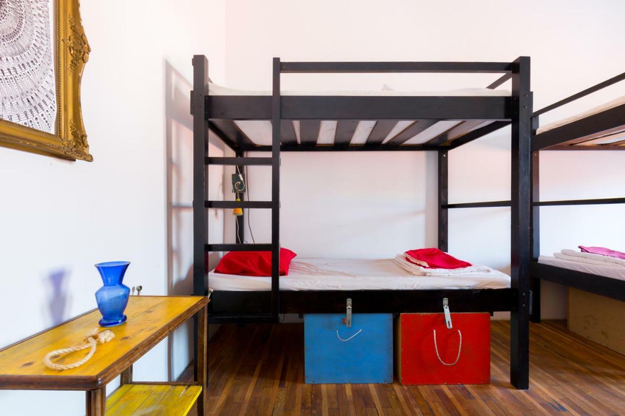Das Nest Budapest Bagian luar foto